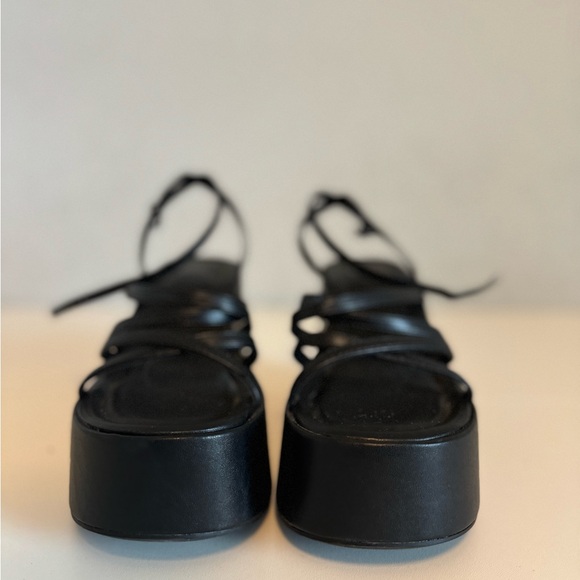 Strappy Black Platform Sandal Size 6 - Picture 6 of 13